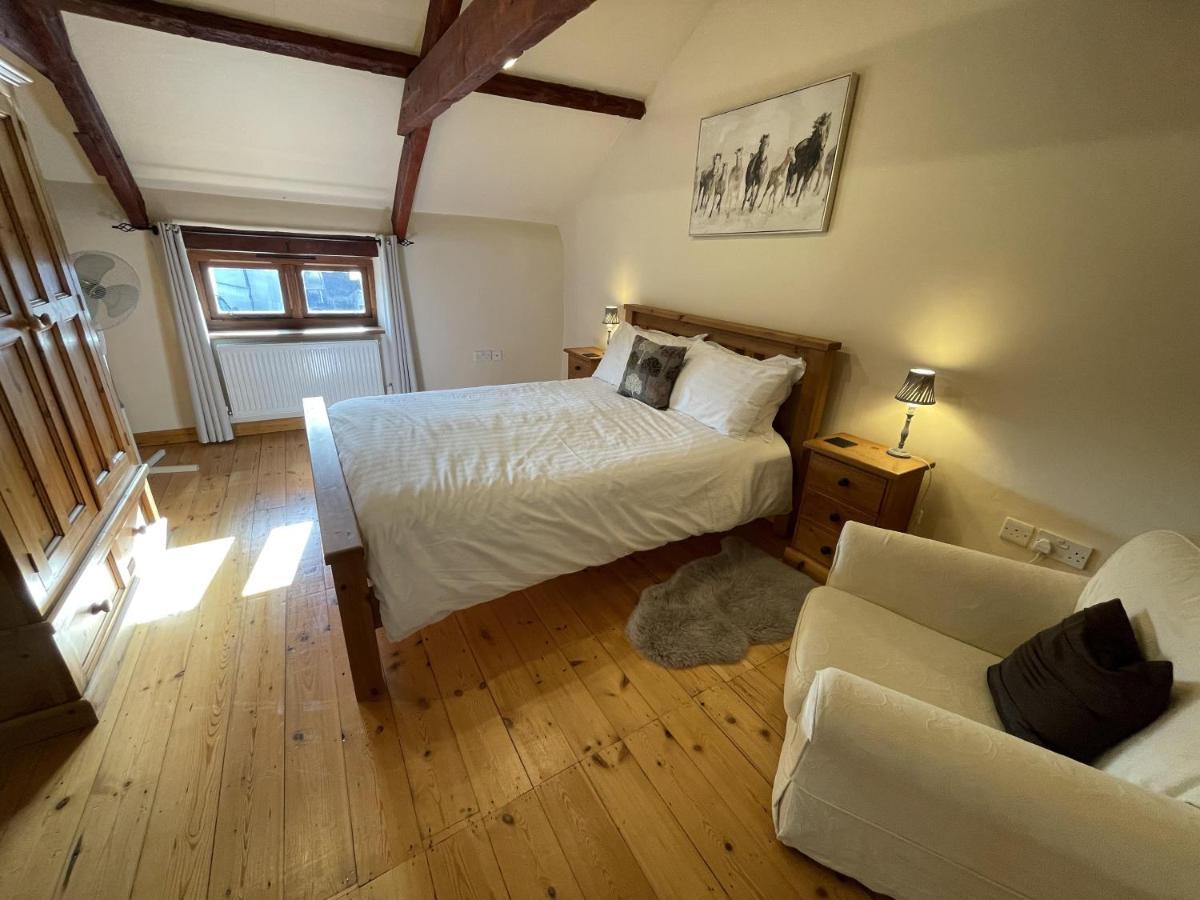 Luxury Winter Breaks Stunning Barn Conversion Villa Broadwoodkelly Eksteriør bilde